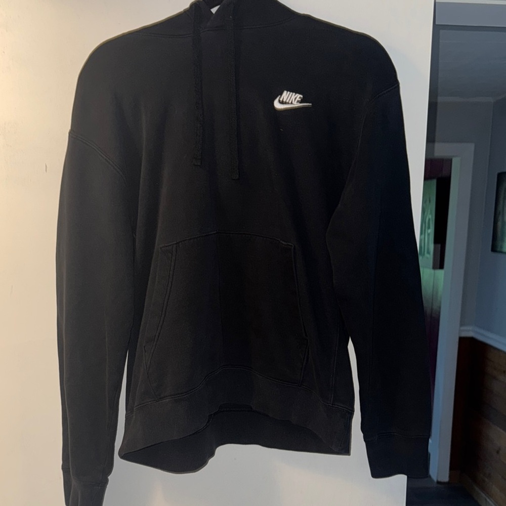 Black Nike sweatshirt